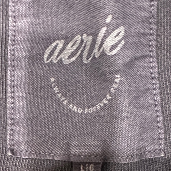 Aerie Gray Knit Fabric - Picture 2 of 6